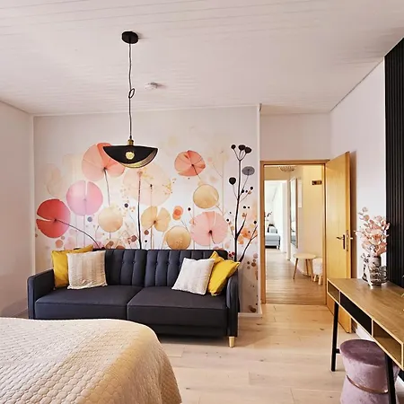 Ferienwohnungen Krueger 'Apartment Moni' Michelstadt Exterior photo